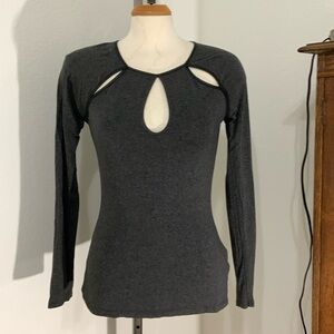 GUESS Cutout Top Gray Stretch Size L